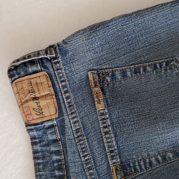 Levis Classic Bootcut Distressed Grunge Misses Jeans Size 6 - Picture 5 of 9